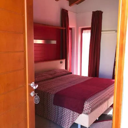 In Guest - Village Double-room * Alba (Piedmont)